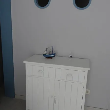 Bain - 1 *